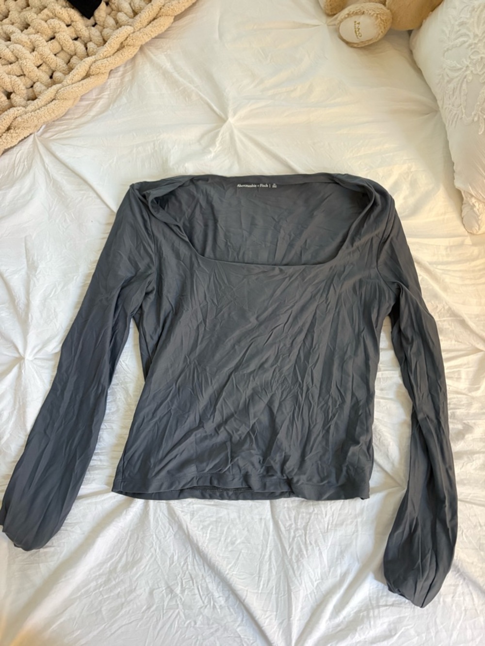 Abercrombie & Fitch Charcoal Gray Long-Sleeve Square Neck Top